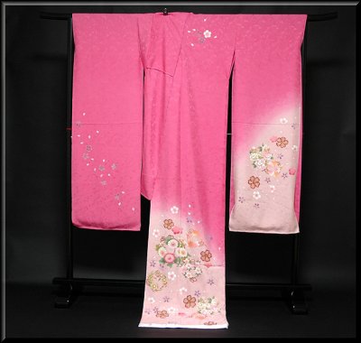 画像1: ■手縫い仕立て付き ロングサイズ 愛らしいピンク色 花輪 桜模様 丹後ちりめん 振袖■