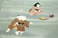 画像4: (訳ありアウトレット品)■「京のわらし」 繊細な手描き 【作家物 落款入り】 浜ちりめん 訪問着■ (4)