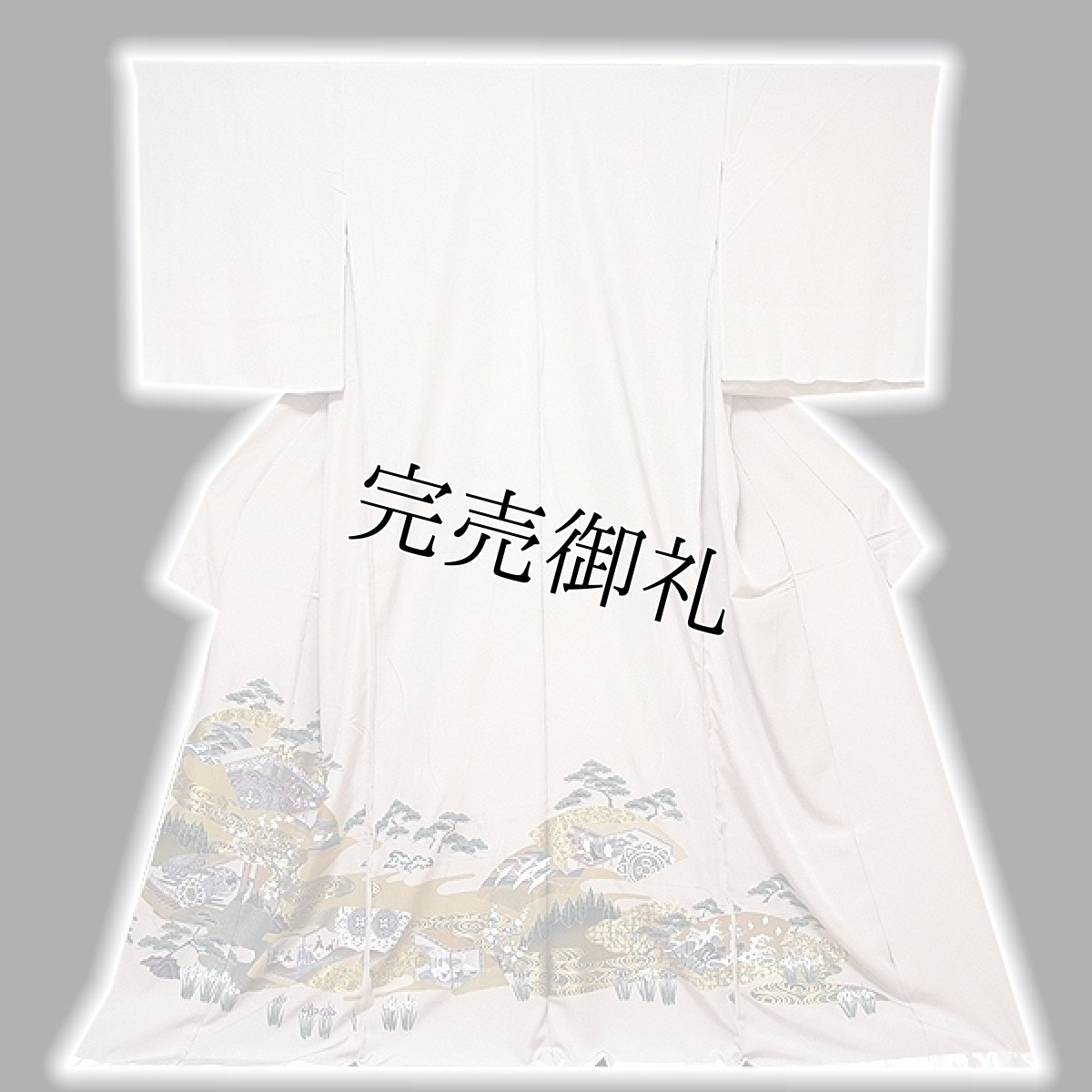 画像1: ■手縫いお仕立て付き 豪華な金彩加工 時代絵巻柄 桜鼠色 色留袖■ (1)