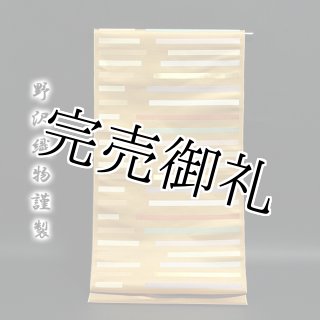 粋な縞柄 銀糸入り 透け感あるオシャレな柄行き 生成り 黒色 粋な縞柄 銀糸入り 透け感あるオシャレな柄行き 生成り 黒色