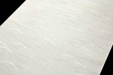 画像2: ■【訳あり】「お好みの色に染める-白生地」 錦彩織 細やかな地紋 スリーシーズンのコートに 透け感ある紗 和装コート 羽尺 コート 羽織■ (2)