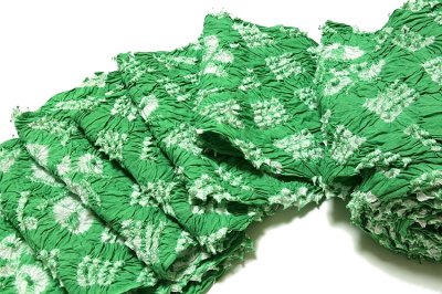 画像2: ■【絞りゆかた】 手絞り 薄緑色 オシャレ 贅沢で細やかな 総絞り 最高級 浴衣■