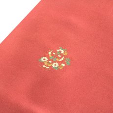 画像3: ■【訳あり】 金彩加工 花柄 甚三紅色 正絹 反物 友仙 高級 長襦袢■ (3)