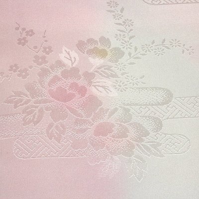 画像3: ■【訳あり】 振袖用 花柄 振りボカシ 袖ボカシ 虹色×ピンクベージュ色 反物 正絹 長襦袢■