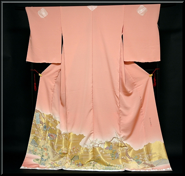 縫い取り 時代絵巻 「梅鉢」三つ紋入り 作家物 色留袖