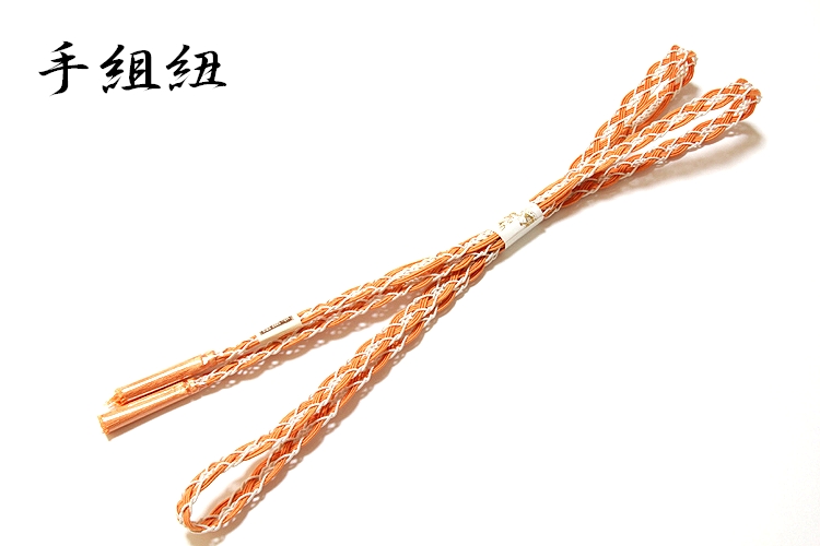 ⭐︎売り切り⭐︎ 約230g。珊瑚 羽織紐、帯留めなど約63点セット - その他