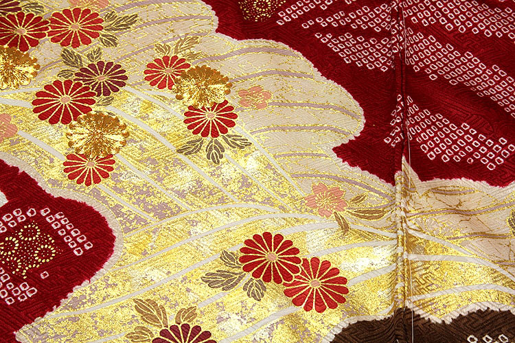 豪華絢爛」 金駒刺繍 金彩加工 絞り入り 日本の絹 丹後ちりめん 振袖