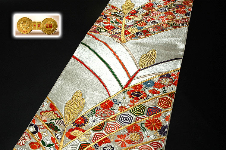（訳ありアウトレット品） 「高島織物謹製」 唐織錦 銀色 古典柄 正絹 袋帯