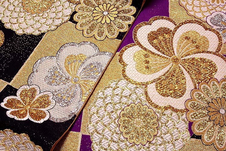 京都西陣織「大光織物謹製」 煌びやかで豪華な 黒色 金色 紫色 振袖に最適 変わり結び 長尺 正絹 袋帯