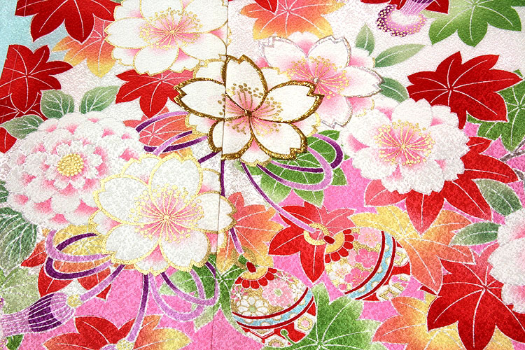 日本製-式部浪漫」 細やかな刺繍 ボカシ染め 紅葉 薄ピンク色系 瓶覗