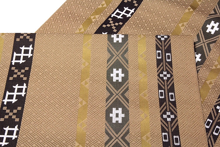 京都西陣織「三幸織物謹製」 地紋 オシャレな 正絹 九寸 名古屋帯