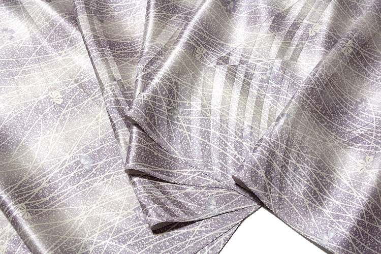 「キングサイズ-単衣にも」 日本の絹 丹後紋綸子ちりめん生地使用 正絹 小紋