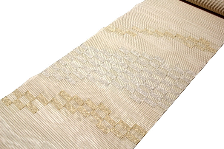 「夏物-絽綴れ」 市松模様 粋な 金銀糸織 清涼感のある上質な 八寸 正絹 名古屋帯